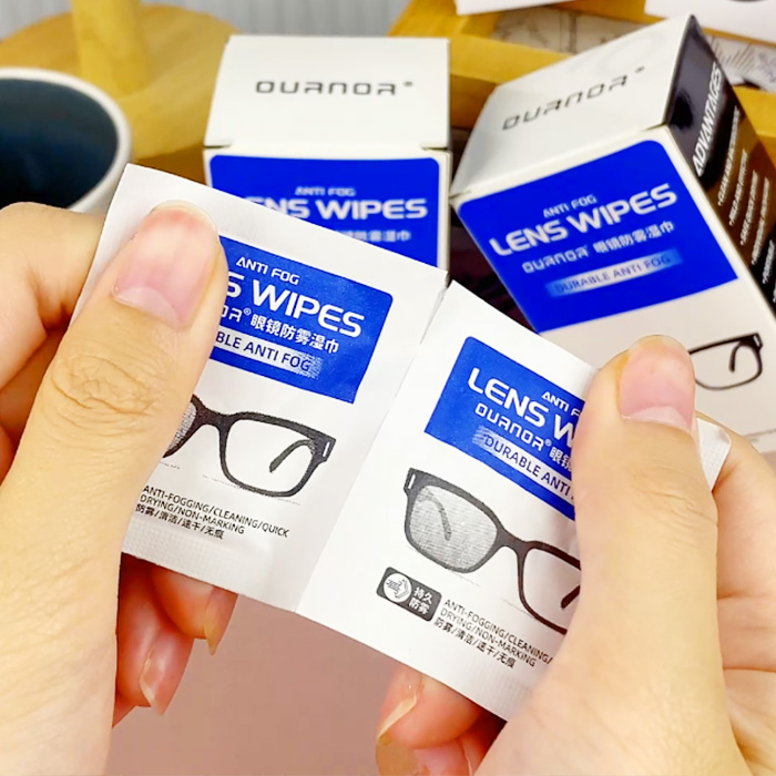 眼镜湿巾